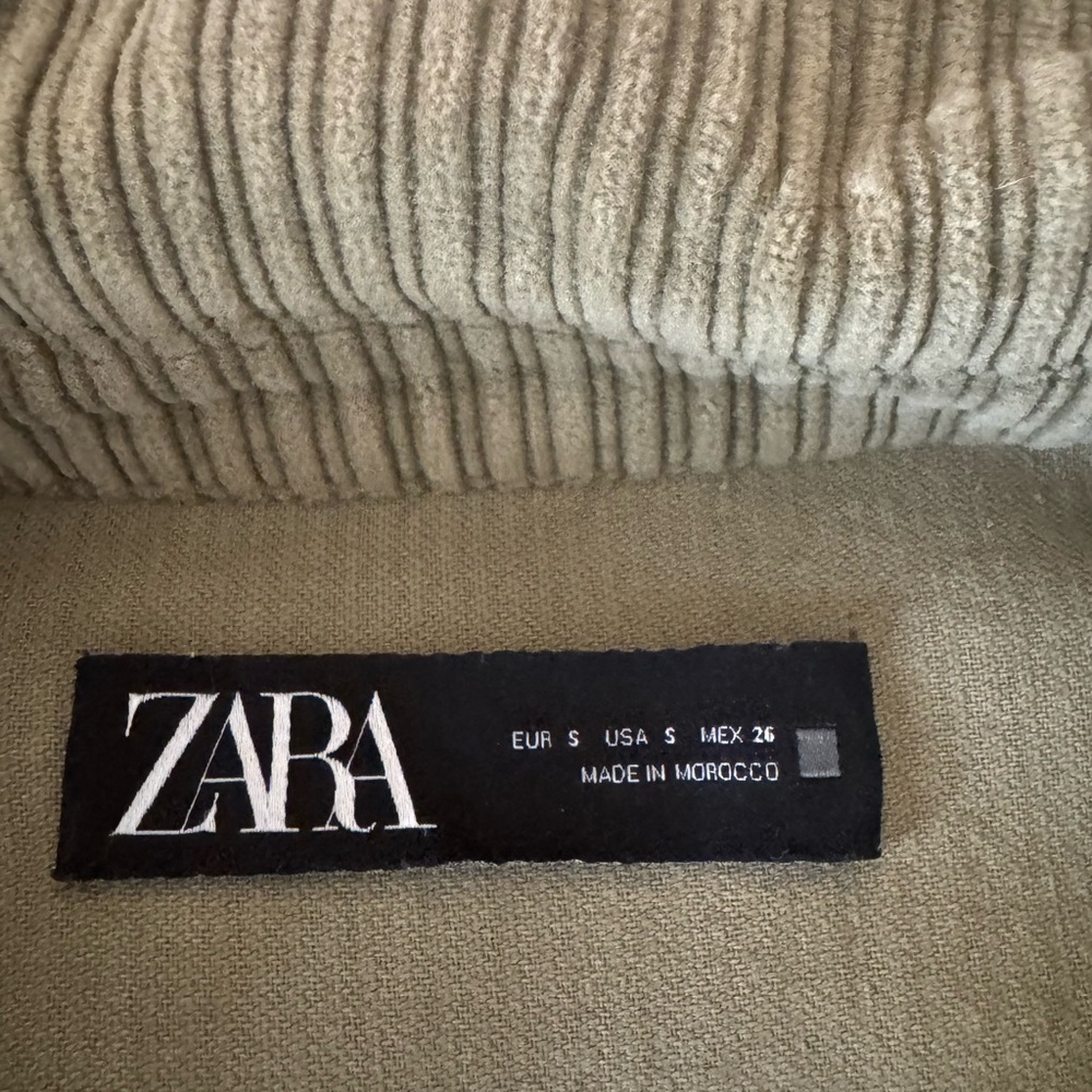Zara Khaki Corduroy Button Down - Picture 5 of 5